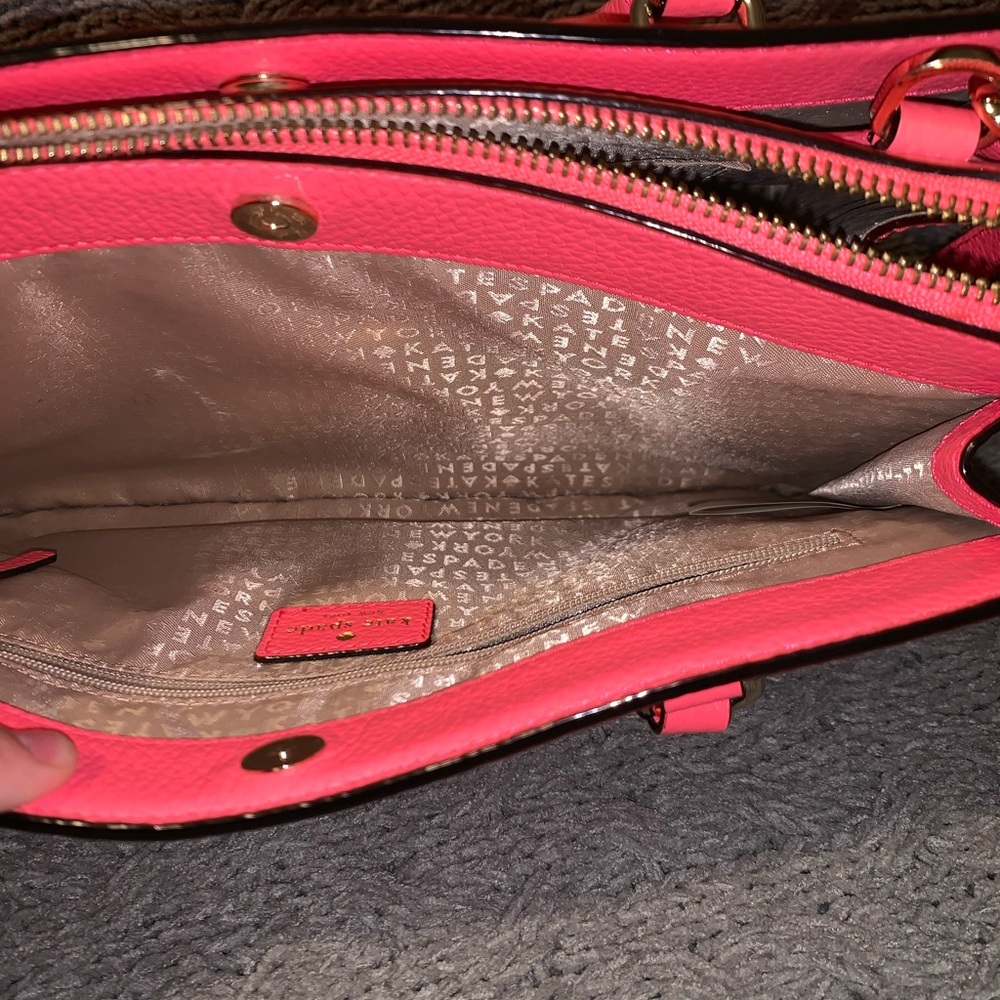 (SOLD!!!) Kate Spade Hot pink Purse! - Picture 5 of 8